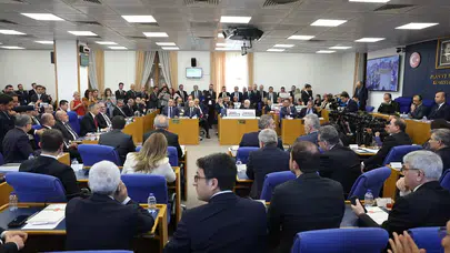 Çorum’un Sağlık Sorunlarını Bakana Elden Verdi