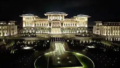 ‘Saray Bir Günde 3 Bin 526 Asgari Ücretlinin Maaşını Yutuyor’