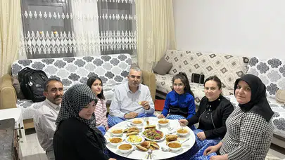 Ahlatcı’dan Şenel Ailesine Ziyaret