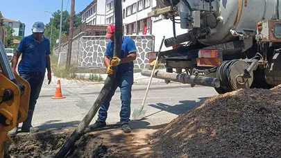 Boş Arsalar Temizleniyor, Altyapı Çalışmaları Sürüyor