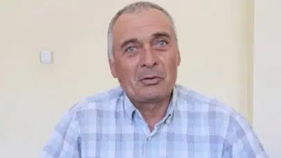 Çatı Ustasının Başına Leylek Kondu