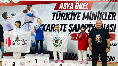 Minik Karatecilerden Türkiye Şampiyonasında Madalya Yağmuru