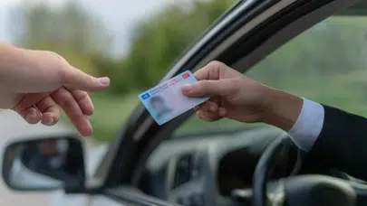 Yeni ehliyet dönemi başlayacak! 3 gün içinde başvurmayan yandı