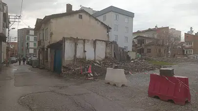 Çorum’un Kalbinde “Harabe” Alarmı