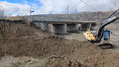 Yıkılan Köprü Yerine Portatif Köprü