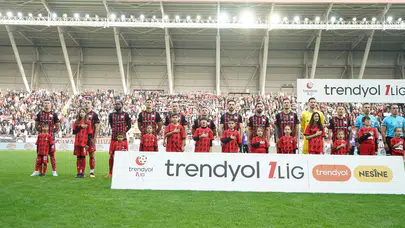 Kırmızı-Siyahlıların Fikstüründe İki “Duygusal” Randevu