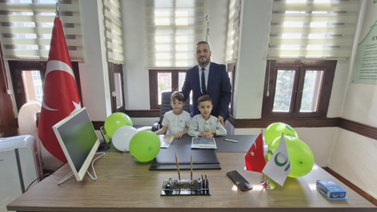 Bolu protokolü, 23 Nisan'da koltuklarını çocuklara devretti