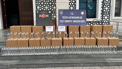 Kastamonu'da bin litre etil alkolle yakalanan 2 kişi gözaltına alındı