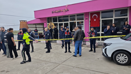 Samsun'da boşanma aşamasındaki eşini silahla öldüren kişi, intihar etti