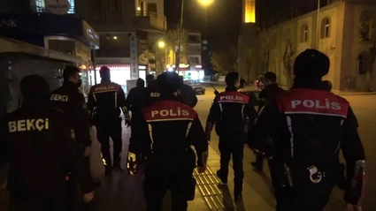 Emniyet, Aranan 17 Kişiyi Yakaladı