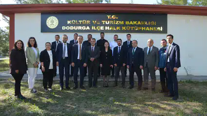 Millet Bahçesi’ne Kütüphane Açıldı