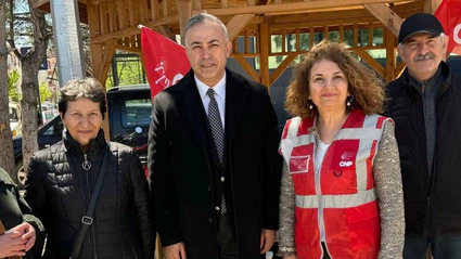 İYİ Partili Aydugan CHP'ye katıldı