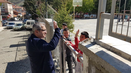 Ünlü'den Öğrencilerine Sürpriz Ziyaret