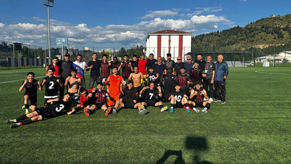 Çorum FK’li Gençler, 10 Kişiyle Geri Dönüp Son 8'e Kaldı