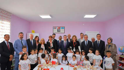 Bayburt’ta Çocuklar Gülsün Diye Derneği öncülüğünde yaptırılan Mattia Ahmet Minguzzi anaokulu açıldı