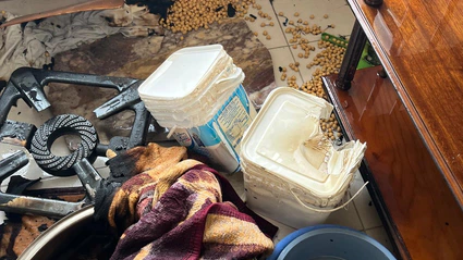Bolu'da balkonda yakılan piknik tüpü yangına neden oldu