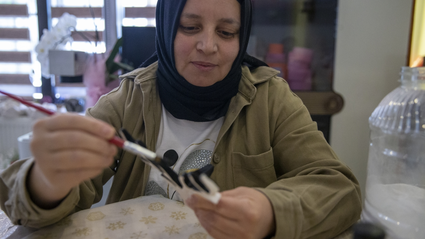 Çocukları aracılığıyla yolları kesişen 3 kadın hediyelik eşya atölyesi açtı