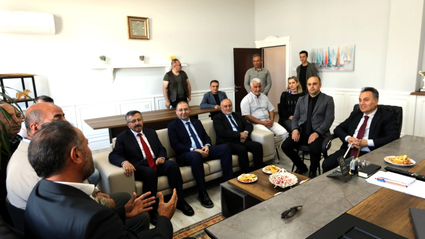TOGÜ Rektörü Yılmaz, Tarım Lisesi seralarına ziyaret etti