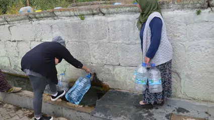 Havza'da böbrek hastalıklarına iyi geldiğine inanılan su ilgi görüyor
