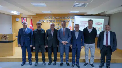 Genç, HİTÜ’de Gençlerle Buluştu