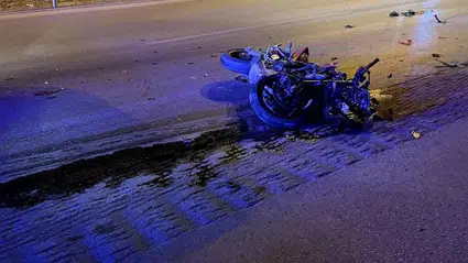TIR’a Çarpan Motosikletin Sürücüsü Hayatını Kaybetti