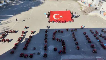 Öğrenciler Filistin'deki Zulme Dikkati Çekti