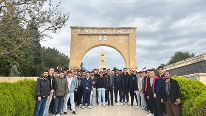 Gençlik Merkezi Ekibi, Çanakkale'de Tarihe Yolculuk Yaptı