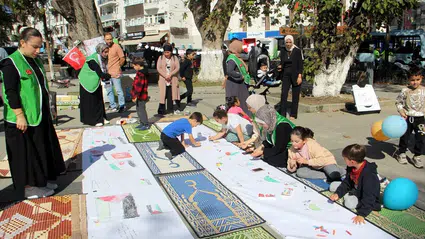 Sinop'ta "Filistinli çocuklar için çiz" etkinliği düzenlendi