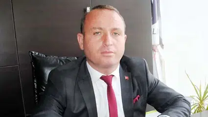 ‘Pazarcı Şamar Oğlanı Değildir’