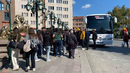 Havaların soğumasına rağmen Eskişehir’e ilgi sürüyor