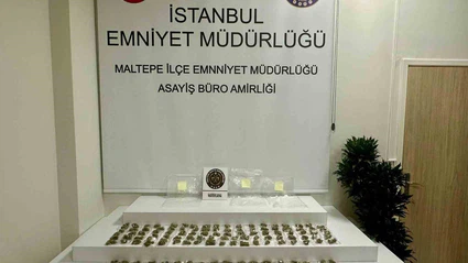 Maltepe’de zula adresine yapılan operasyonda çok miktarda uyuşturucu ele geçirildi