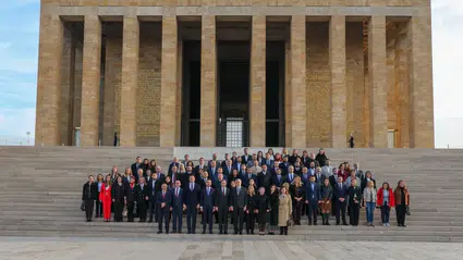 Tahtasız: İktidar Yürüyüşümüz Devam Ediyor