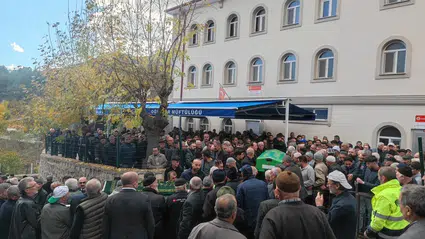 Öldürülen Baba ve Oğlu Defnedildi