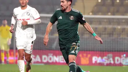 Baskı Bizde, Tehlike Rakipteydi