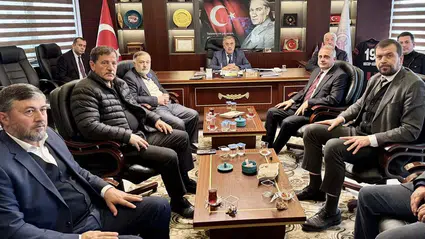 AK Parti’den STK ziyaretleri