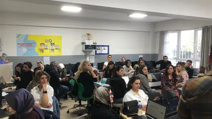 İngilizce Öğretmenlerine Yapay Zeka Anlatıldı