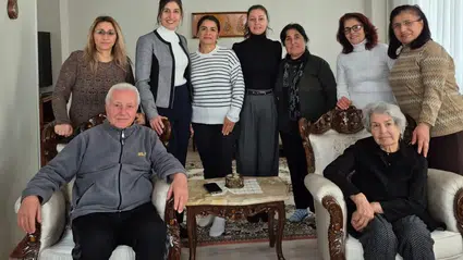 CHP’li kadınlar emektar öğretmenleri unutmadı