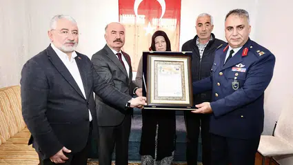 Şehidin Ailesine Şahadet Belgesi Teslim Edildi