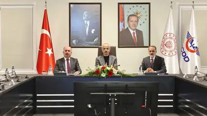 Bakan Uraloğlu, Hızlı Tren Şantiyesinde