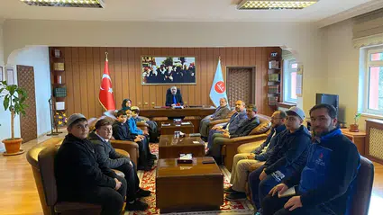 Hafızlardan Harçlık Desteği