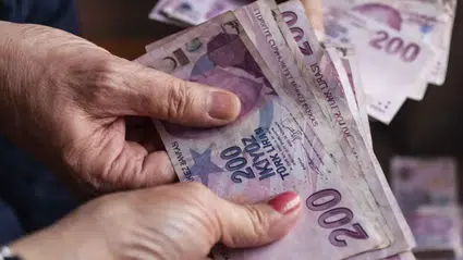 Emekliye yapılacak olan zammı canlı yayında açıkladı