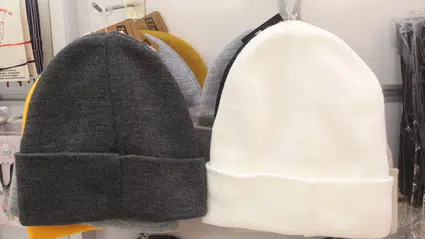 Kış Geldi, Bere ve Eldivenler Tezgahlardaki Yerini Aldı