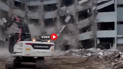 Çöken Binadan Son Anda Kurtuldu, O Anlar Kamerada