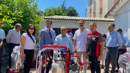 Yetiştiricilere Hibe Destekli Ürünler Dağıtıldı