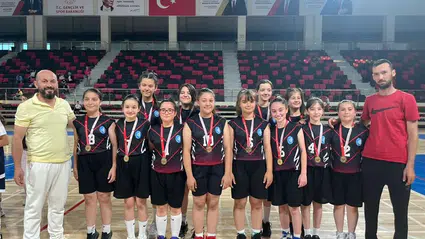 Şampiyon Gelişim Basketbol Oldu