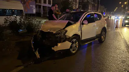 Samsun'da iki otomobilin çarpıştığı kazada 5 kişi yaralandı