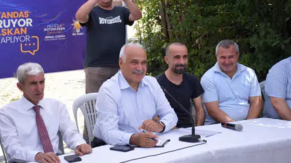 Hem Anlattı Hem Dinledi