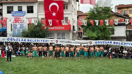 Tahtasız, Oğuzlar'daki Güreş Şampiyonasına Katıldı