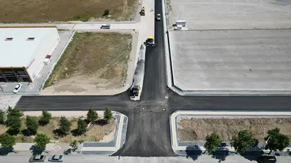 Hastaneleri Buluşturan Yol