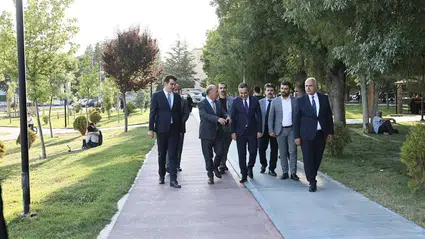 ‘Sahipsiz Sokak Hayvanları Toplanıp Bakımları Yapılıyor’